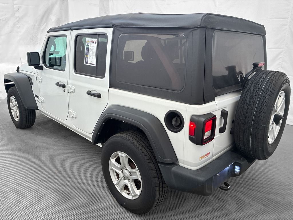 Used 2022 White Jeep Unlimited Sport S image 5
