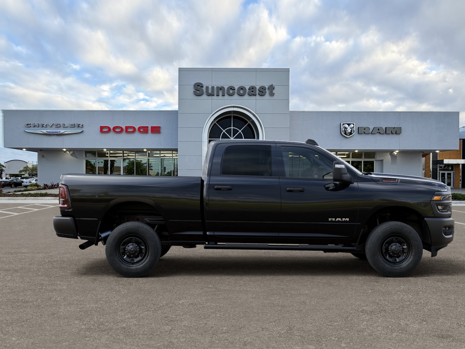 New 2026 Diamond Black Crystal Pearl-Coat Exterior Paint RAM Tradesman image 52