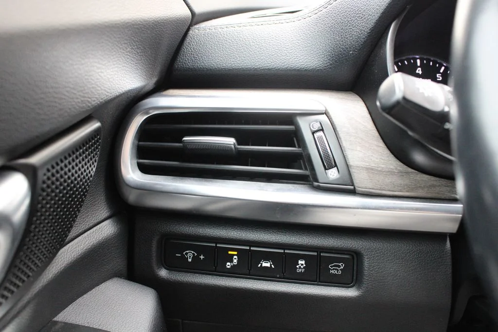 Used 2021 Gray Kia EX image 8