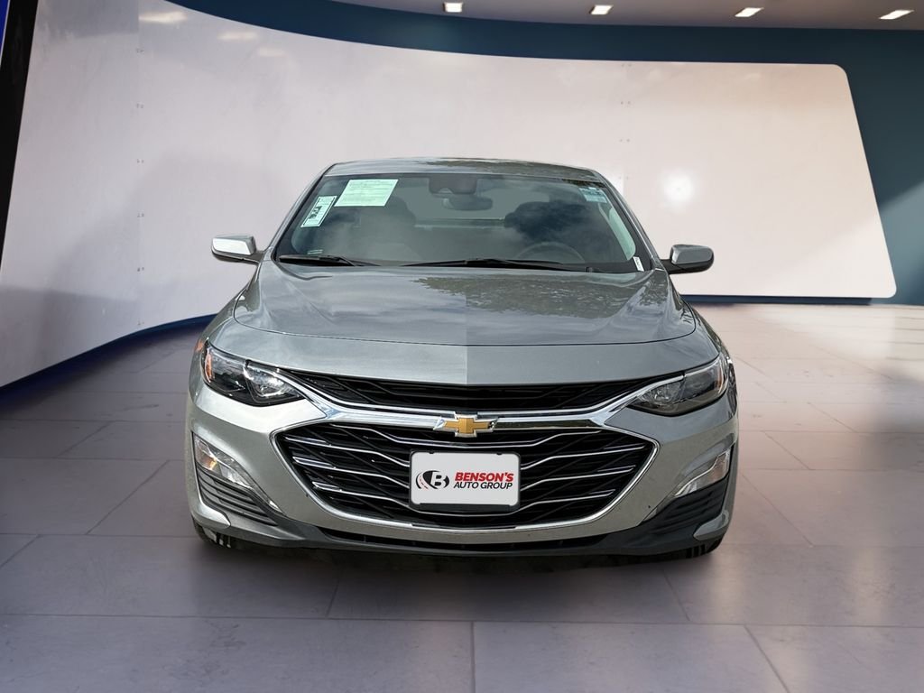Used 2024 Gray Chevrolet LT image 8
