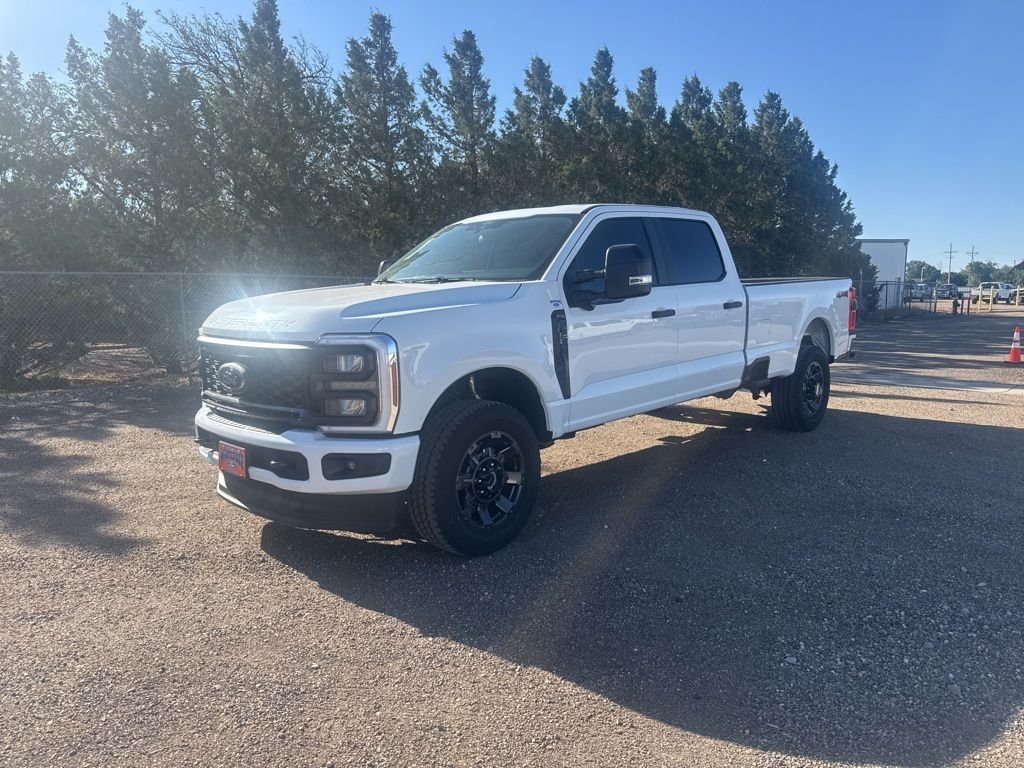 2026 Ford F-350 XL 4x4 Crew Cab 8' Box SRW's photo