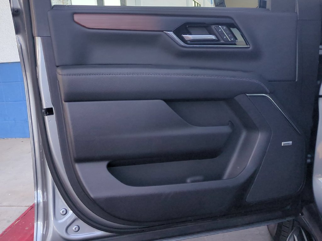 2026 GMC Yukon XL Denali - Photo 26