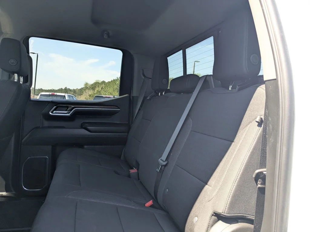 Used 2024 Summit White Chevrolet RST image 25