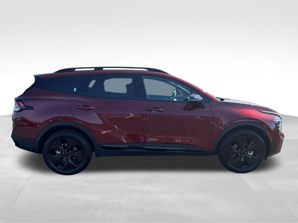 Used 2025 Red Kia X-Line image 6