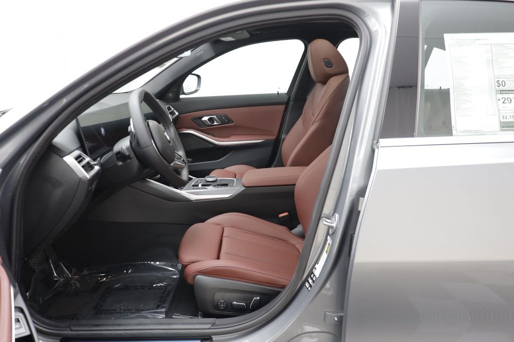 New 2026 Skyscraper Grey Metallic BMW 330i xDrive image 6