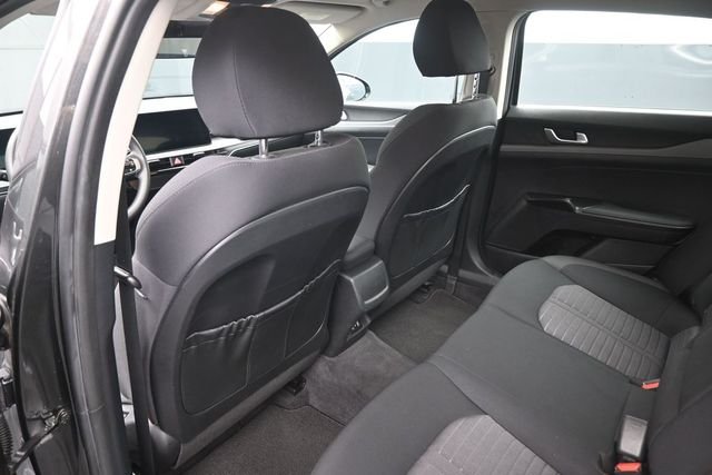 Used 2025 Gray Kia LXS image 23