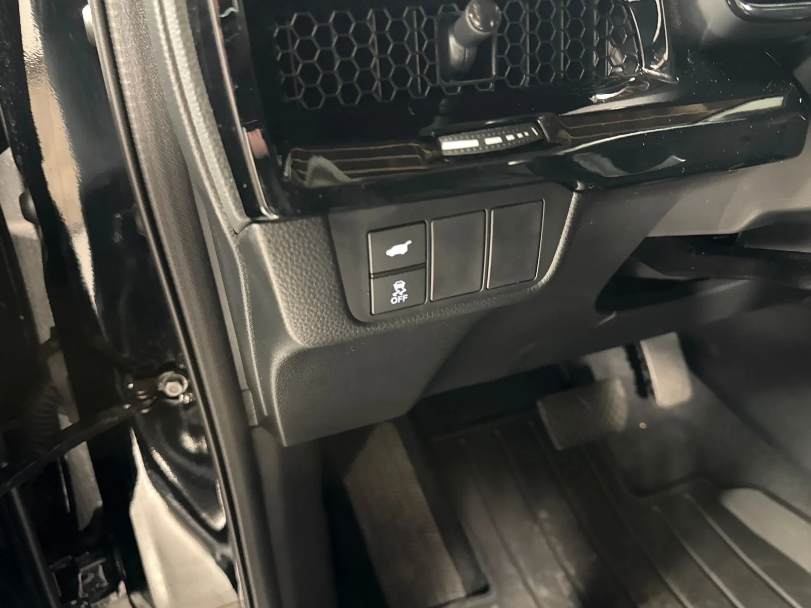 2025 Honda CR-V EX-L - Photo 18