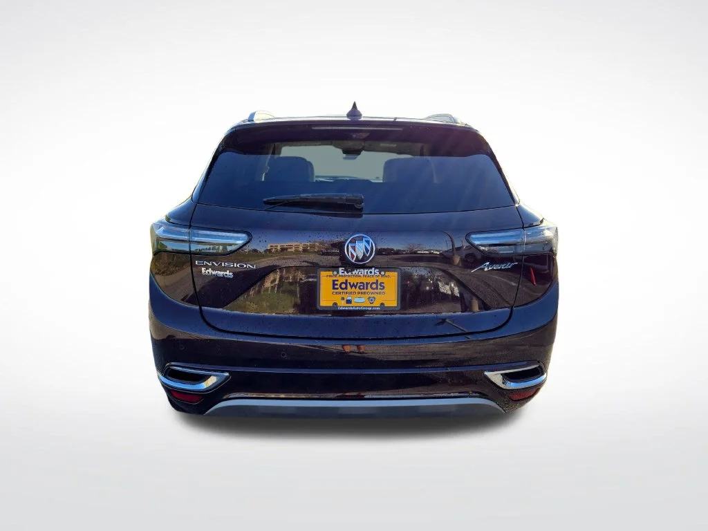 Used 2021 Red Buick Avenir image 4