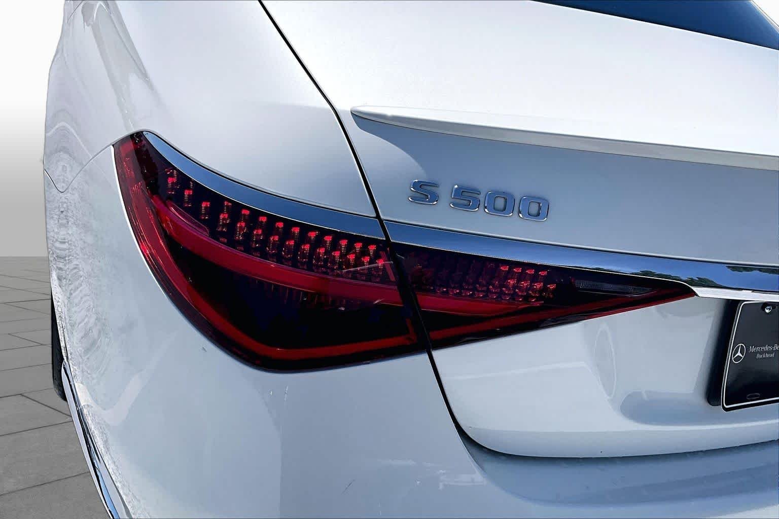 Used 2022 MANUFAKTUR Diamond White Mercedes-Benz S 500 image 29
