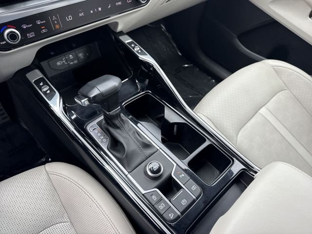 2025 Kia Sorento SX - Photo 21