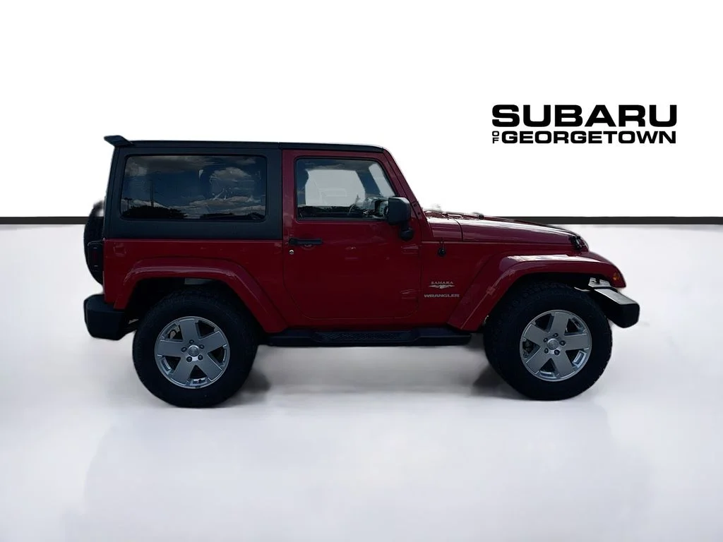 Used 2011 Red Jeep Sahara image 8