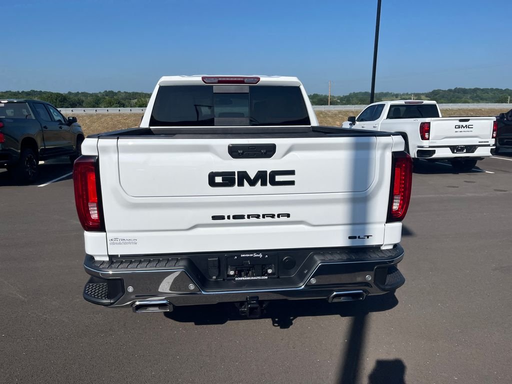 Used 2024 White GMC SLT image 4