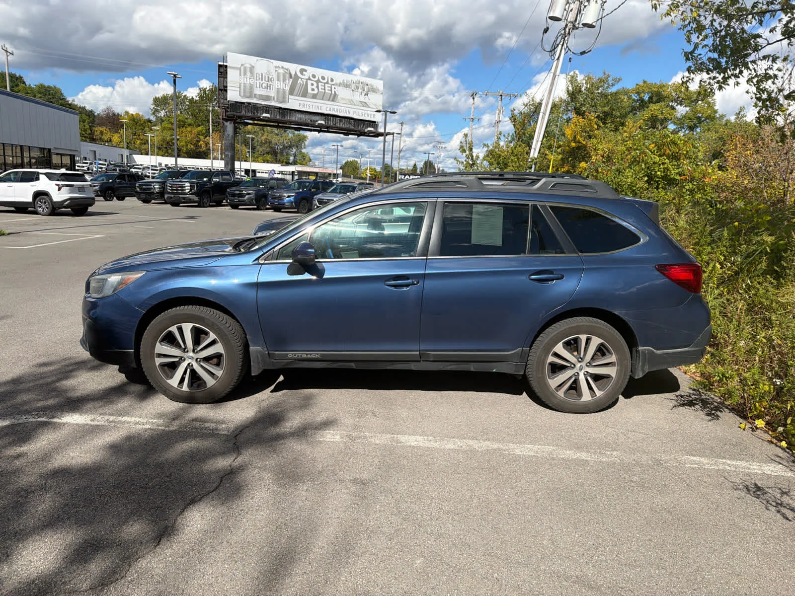 Used 2019 Abyss Blue Pearl Subaru Limited image 22