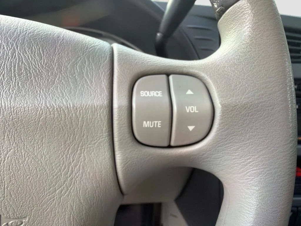 Used 2003 Gray Buick CXL image 26