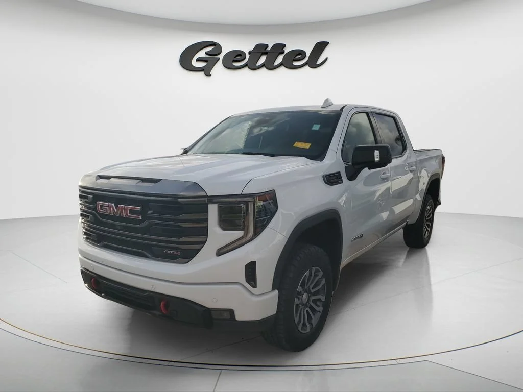 Used 2023 White GMC AT4 image 1