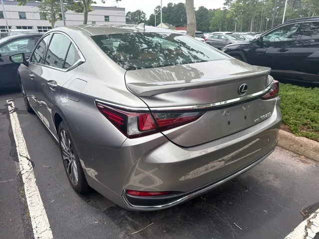 Used 2021 Silver Lexus 250 image 3