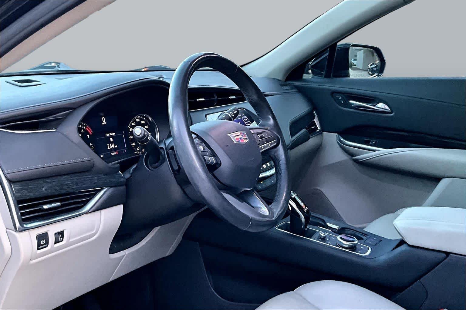 Used 2020 Stellar Black Metallic Cadillac FWD Premium Luxury image 17