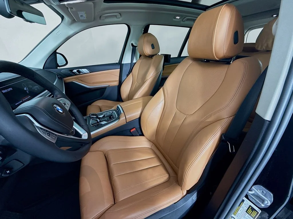 Used 2022 Jet Black BMW xDrive40i image 5