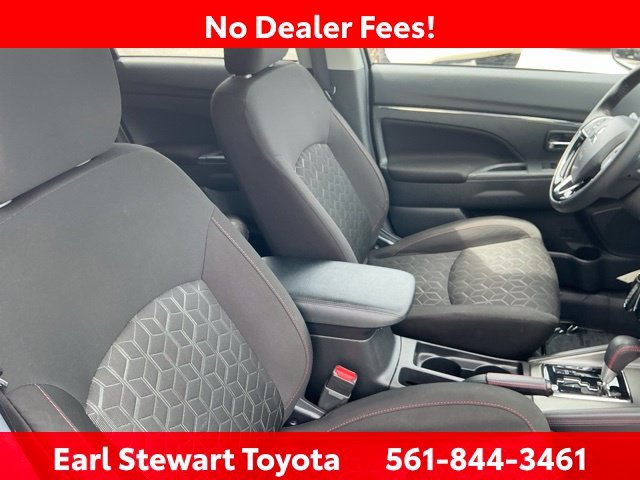 Used 2024 Black Mitsubishi 2.0 LE image 30