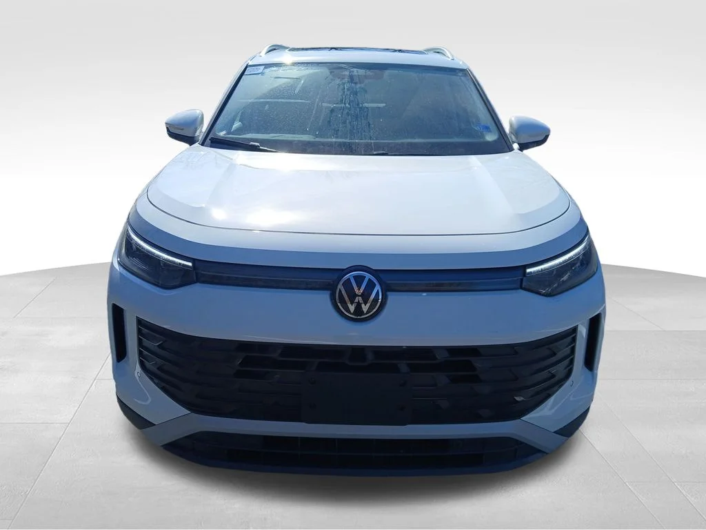 New 2026 White Volkswagen 2.0T SE image 8