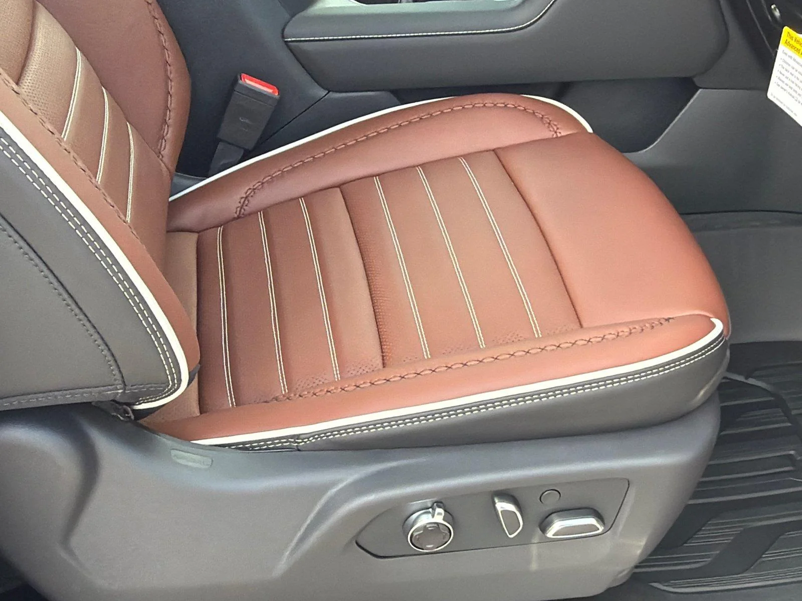 New 2026 Onyx Black GMC Denali Ultimate image 10