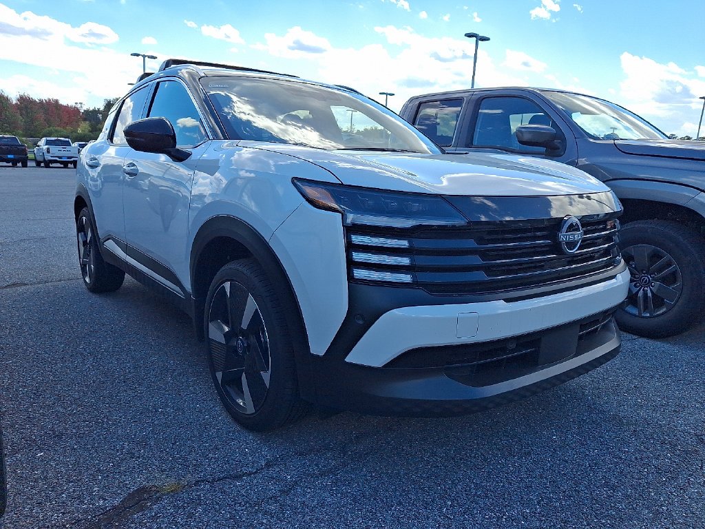 Used 2026 White Nissan SR image 1