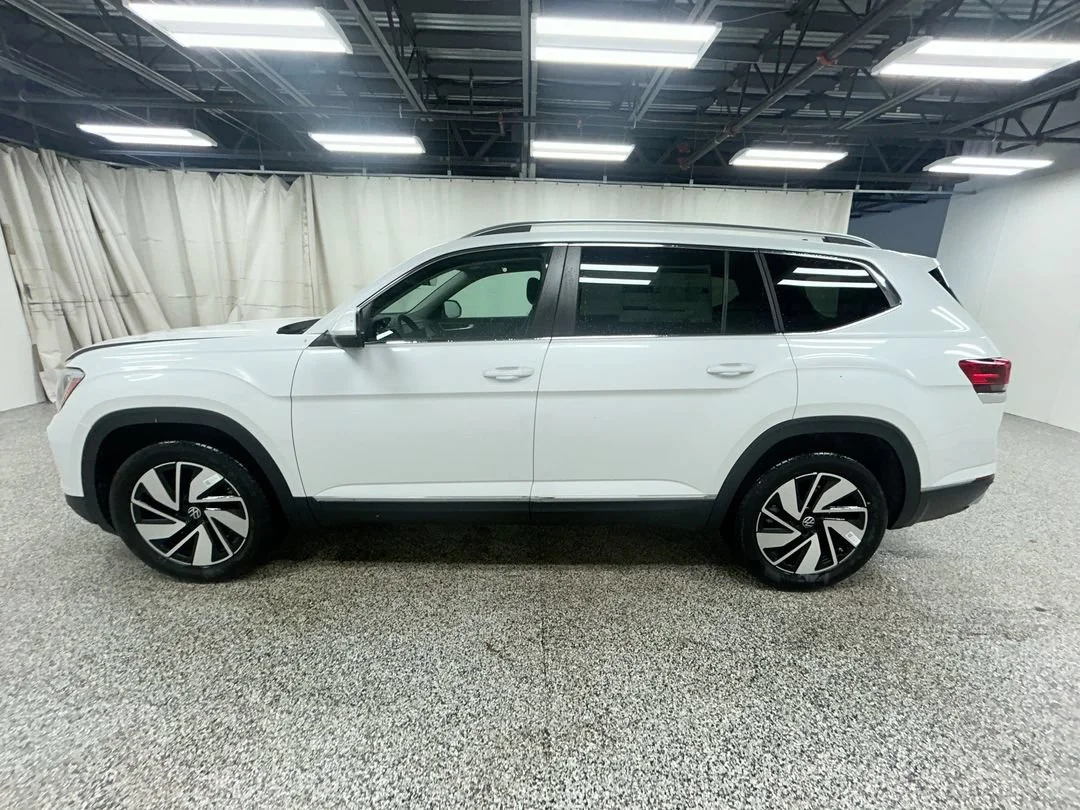 New 2026 Opal White Pearl Volkswagen 2.0T SEL image 6