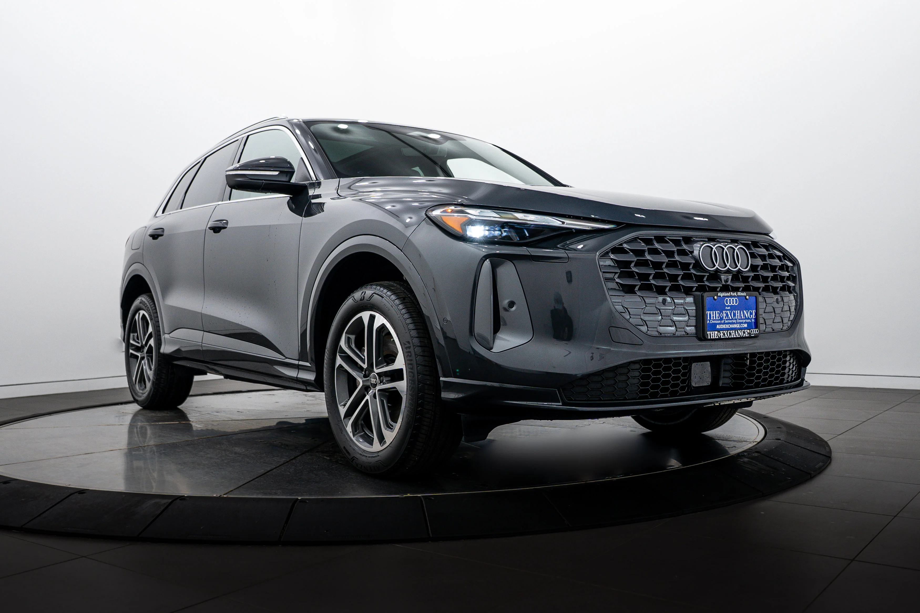 2025 Audi Q5 40 Premium's photo