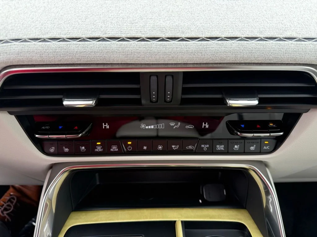 2026 Mazda CX-90 Premium Plus Package - Photo 18