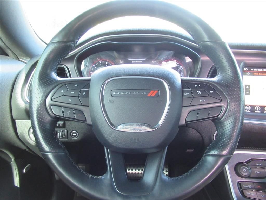 Used 2018 White Dodge R/T image 23