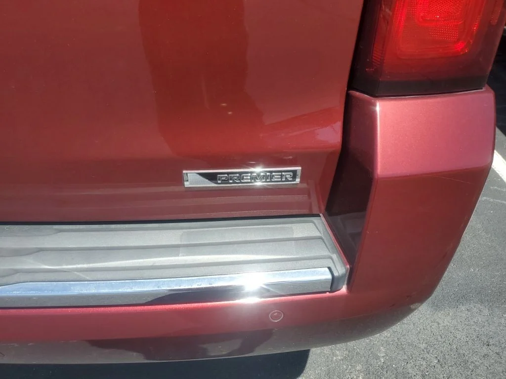 Used 2018 Red Chevrolet Premier image 5