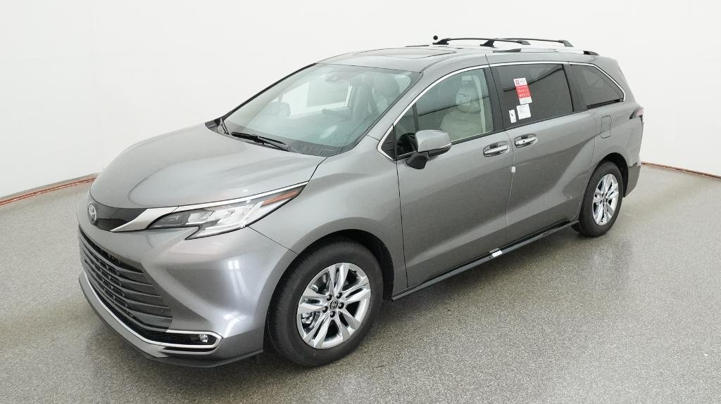 2026 Toyota Sienna Limited 7-Passenger Hybrid FWD's photo