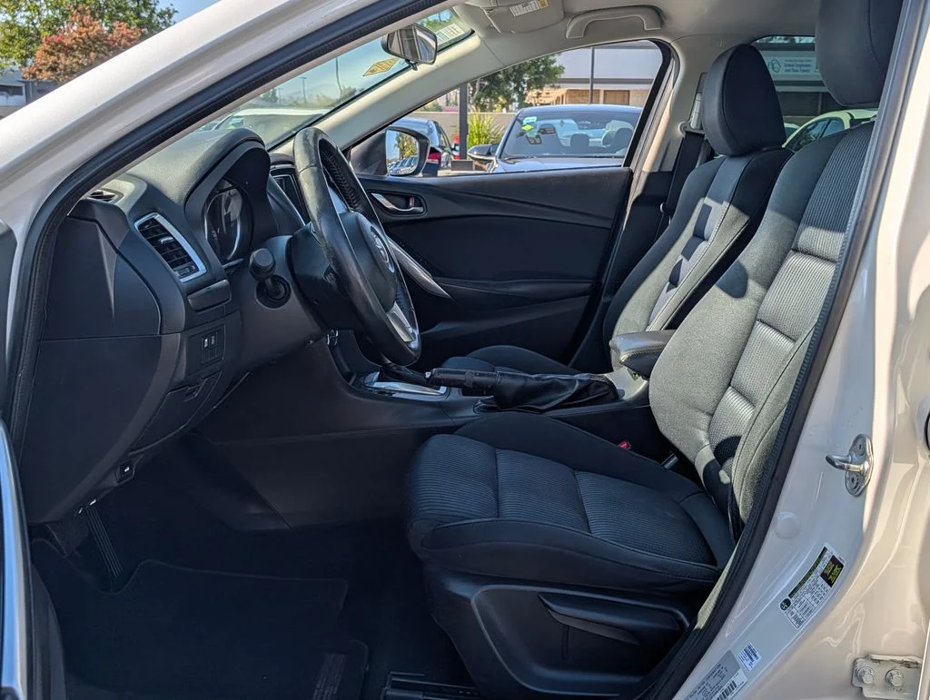 2015 Mazda MAZDA6 i Sport - Photo 10