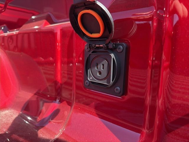 2026 Chevrolet Colorado LT - Photo 16