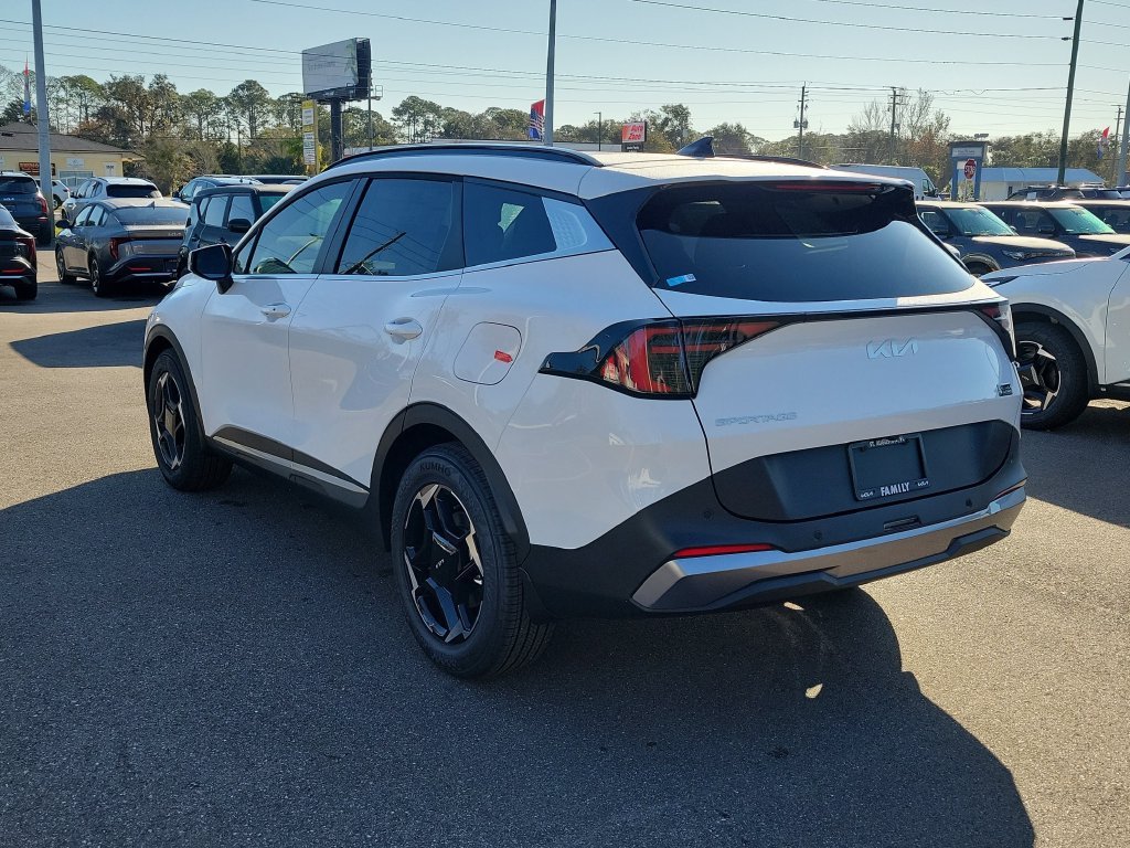 New 2026 Glacial White Pearl Kia EX image 4