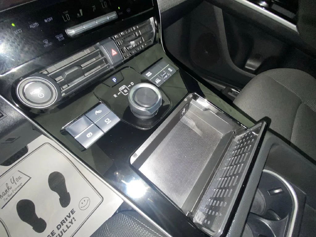 Used 2025 Carbon Subaru Premium image 20