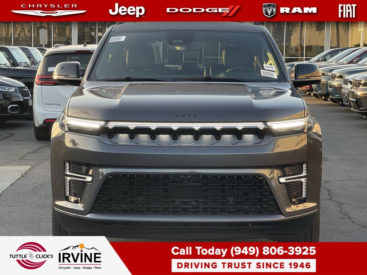 New 2026 Baltic-Gray Metallic Clear-Coat Exterior Paint Jeep Limited Reserve image 2