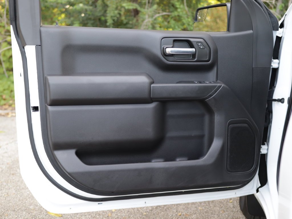 Used 2025 Summit White Chevrolet WT image 21