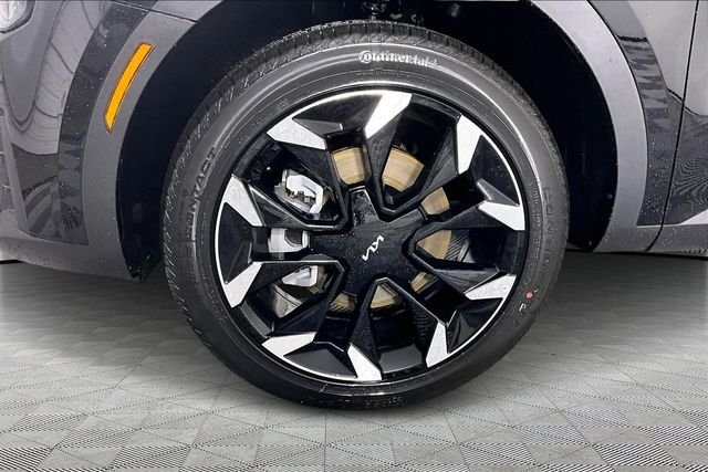 New 2026 Ebony Black Kia EX image 11