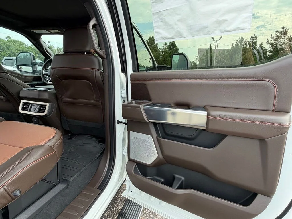 New 2026 Star White Metallic Tri-Coat Ford F-250® King Ranch® image 40
