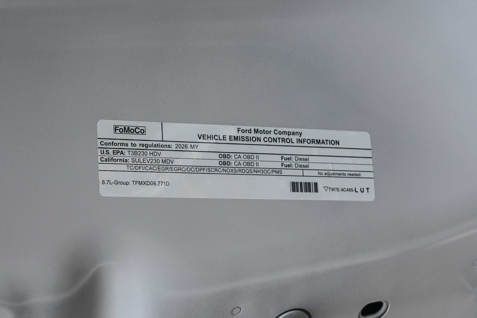 New 2026 Oxford White Ford F-350® XL image 31