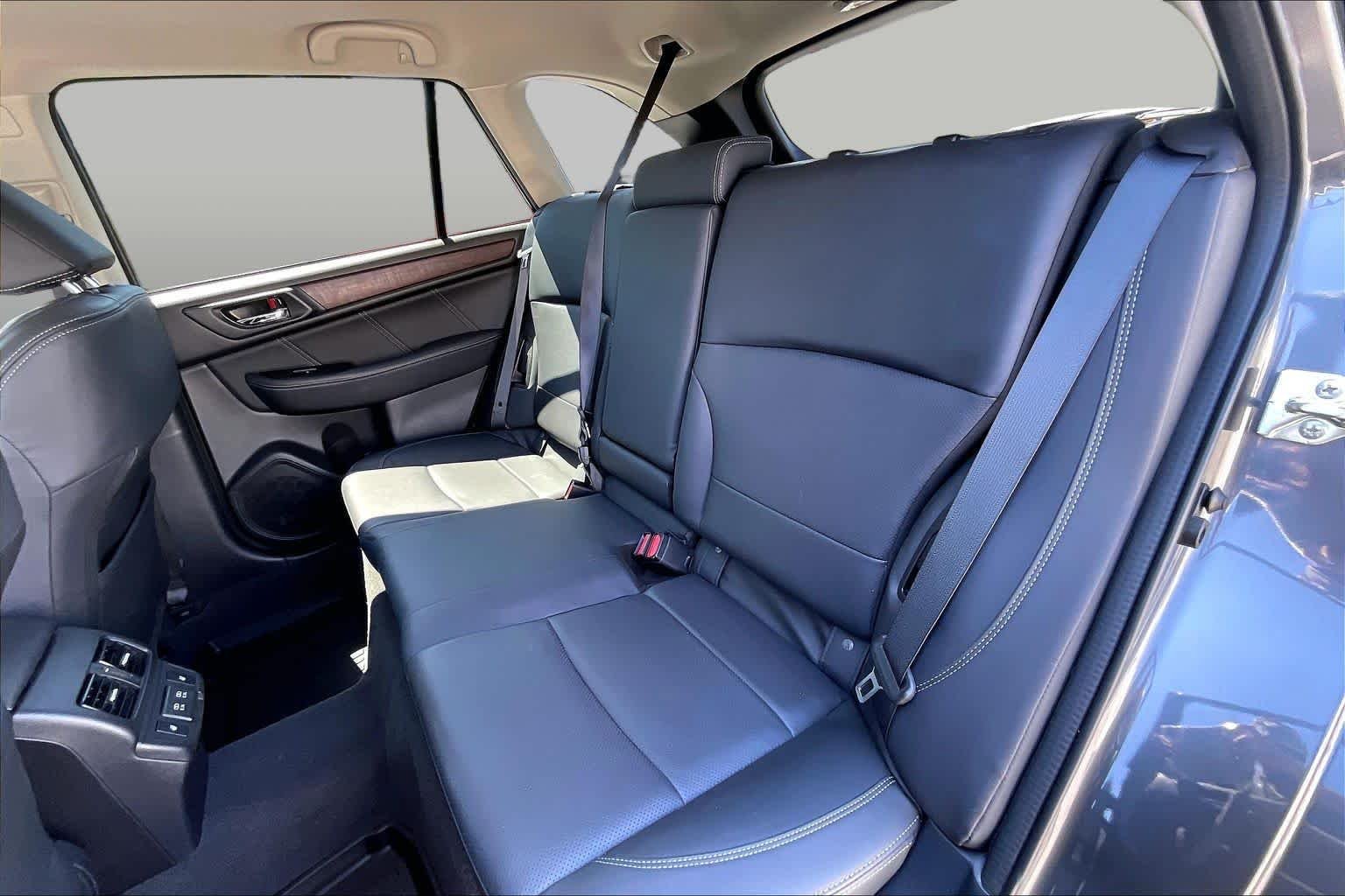 Used 2019 Magnetite Gray Metallic Subaru Limited image 20