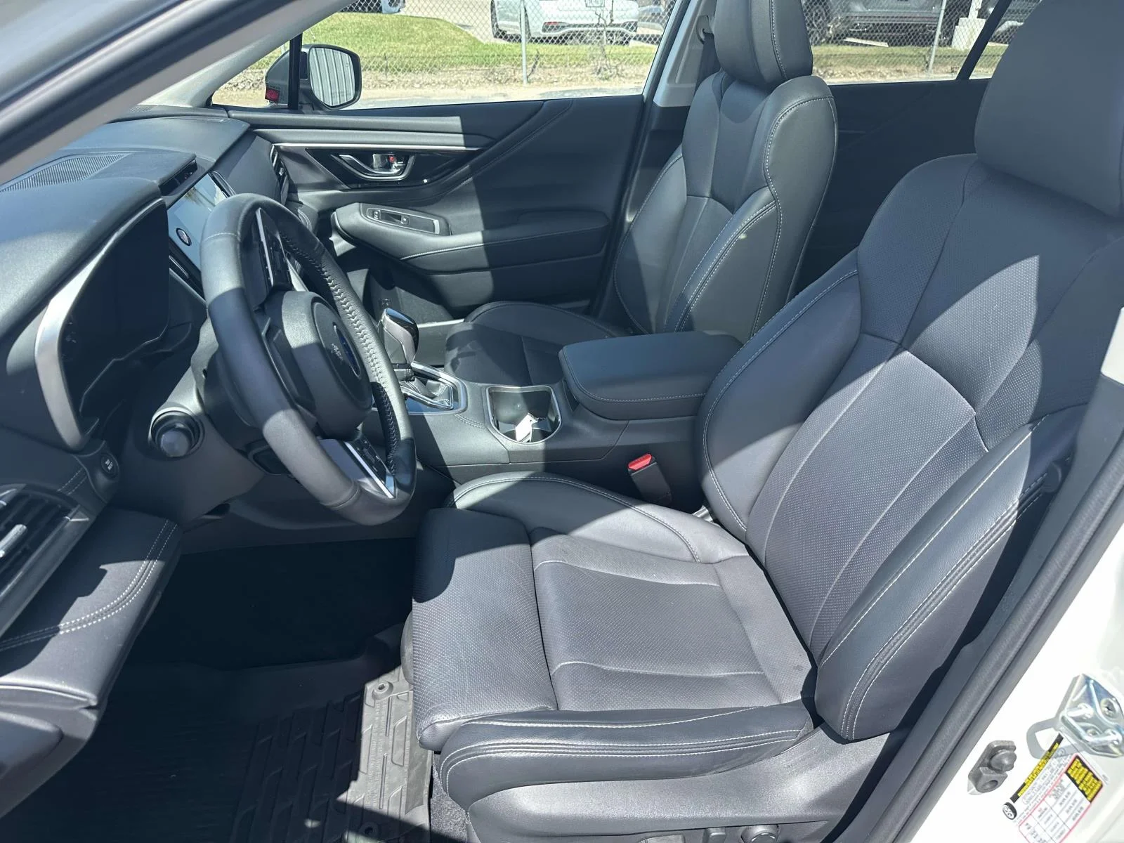 Used 2024 Crystal White Pearl Subaru Limited image 15