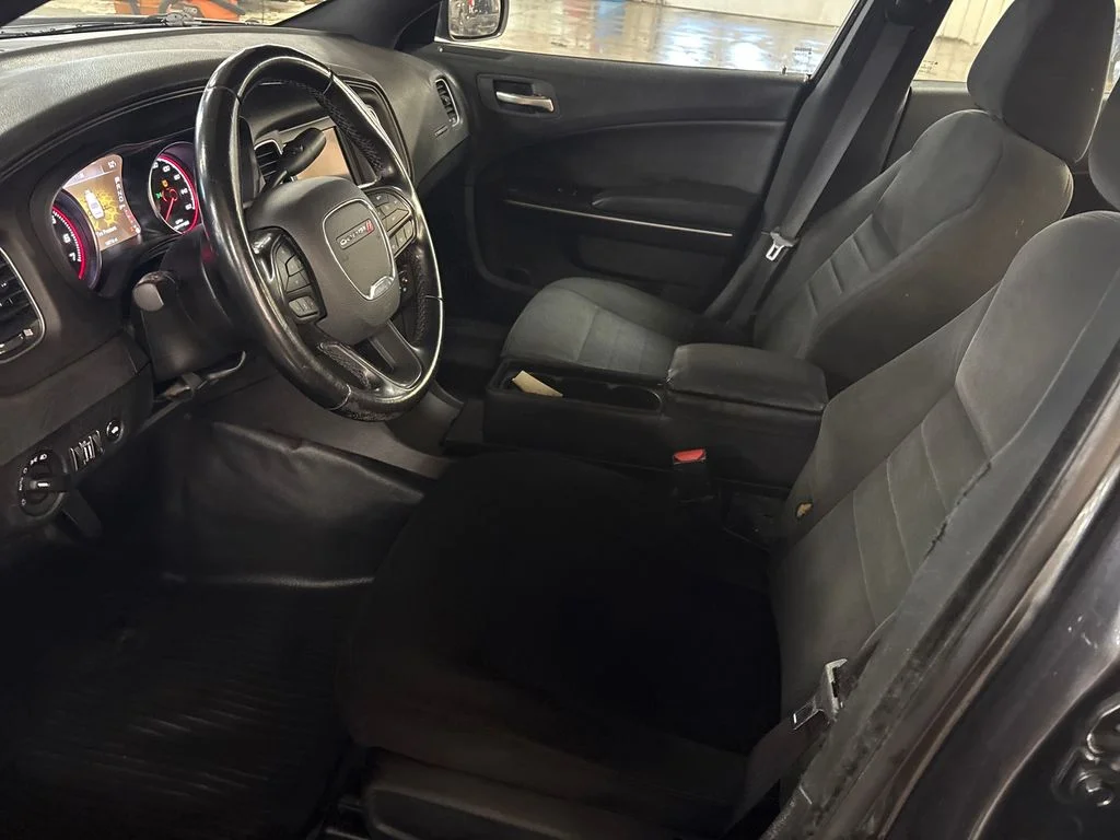 Used 2020 Gray Dodge Police image 14