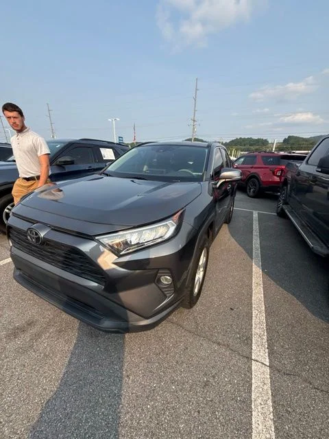 Used 2021 Gray Toyota XLE image 24