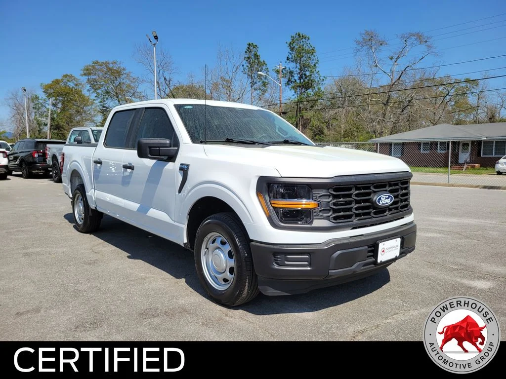 Used 2025 White Ford XL image 9