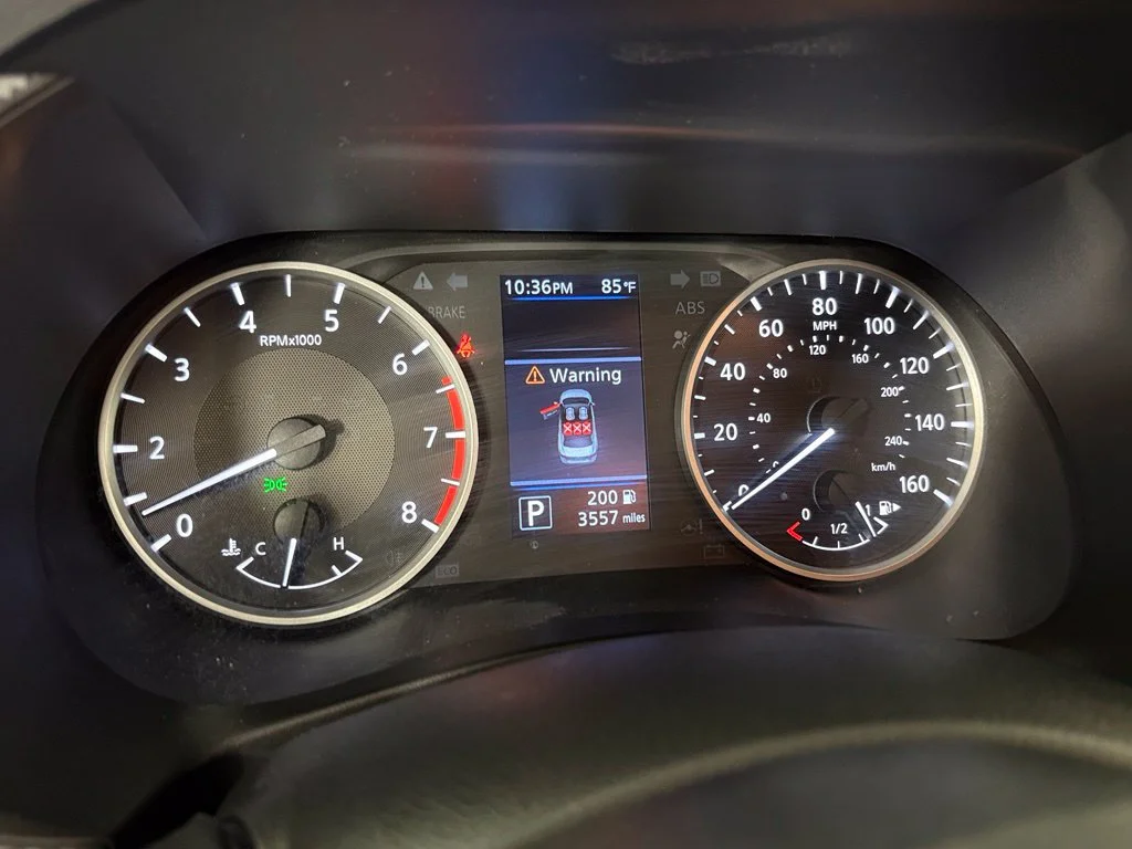 Used 2025 Gray Nissan S image 21