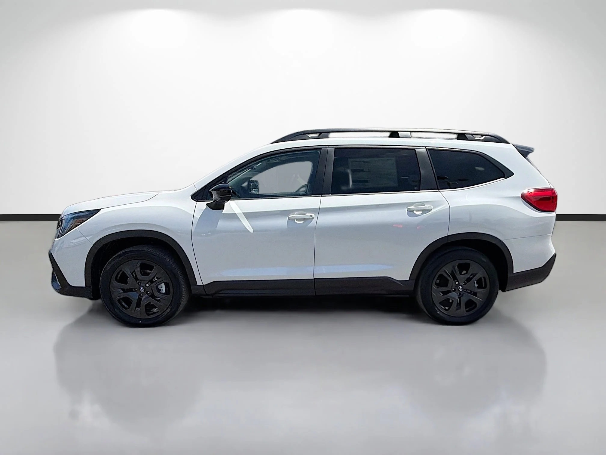 New 2026 Crystal White Pearl Subaru Onyx Edition Touring image 6