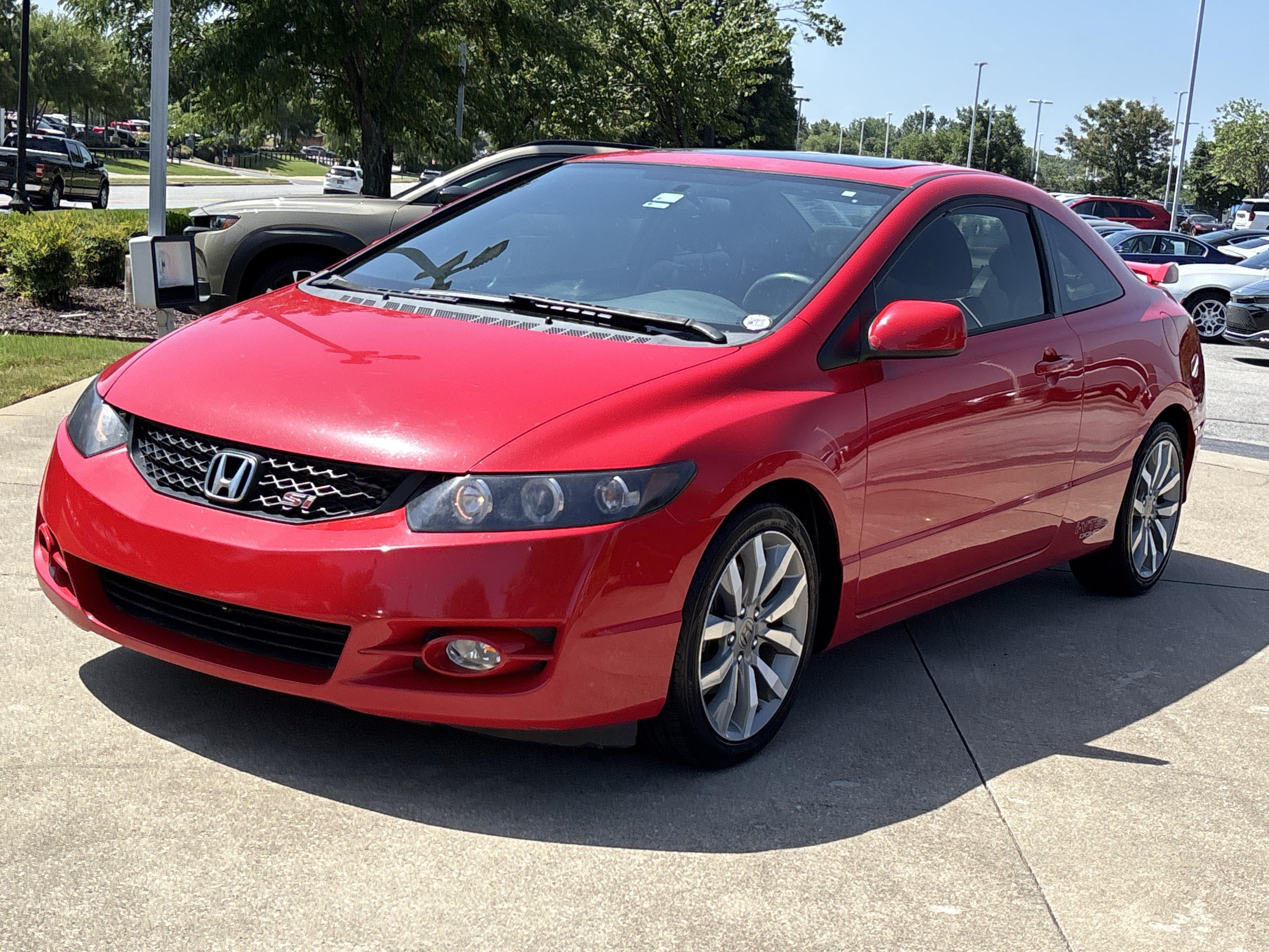 Used 2011 Rallye Red Honda 2Dr Manual Si image 11
