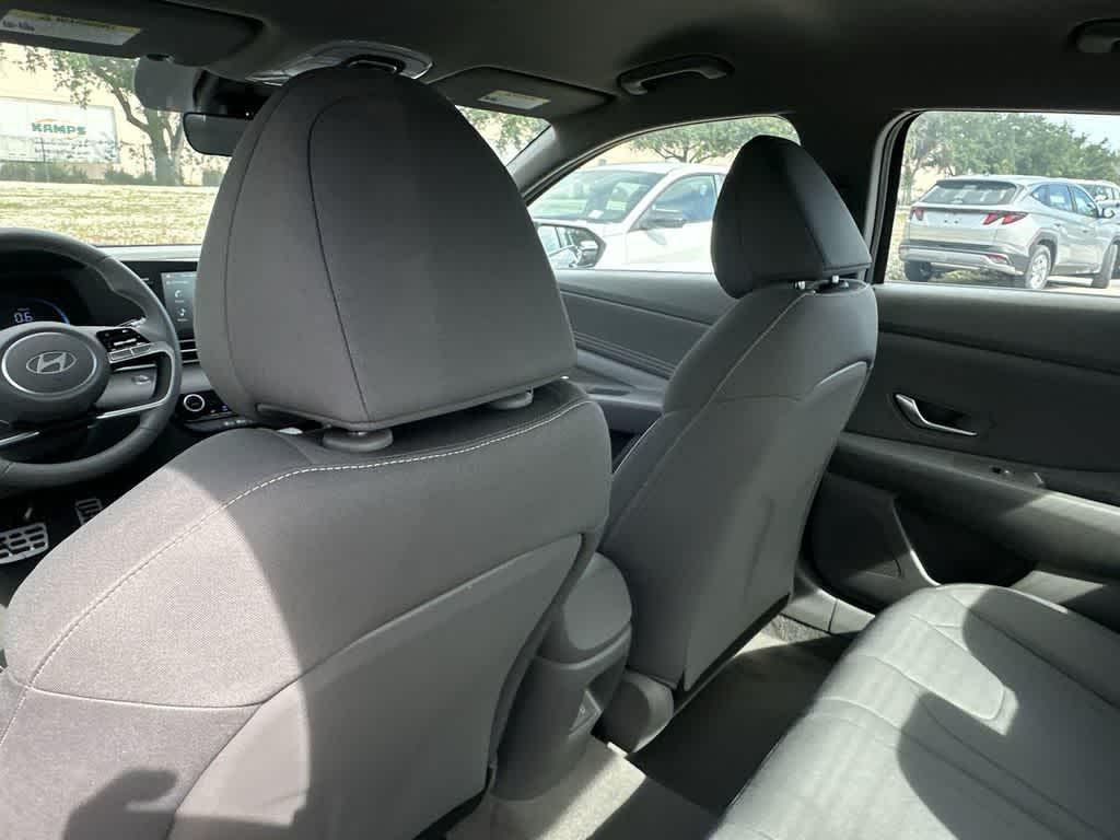 New 2026 Abyss Black Hyundai SEL Sport image 14
